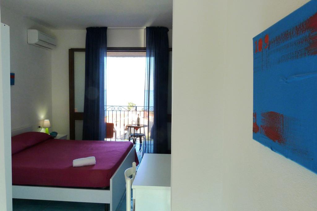 Hotel Bellavista S'Archittu Zimmer foto